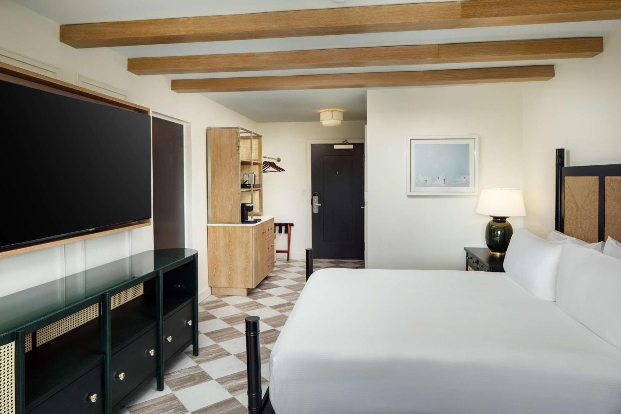 King Room - Beachfront Walkout